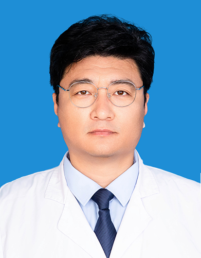 點擊照片，查看專家專長、出診時間